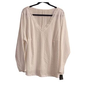 SHEIN FIT+ White Long Sleeve VNeck Lace Eyelet Pullover Top